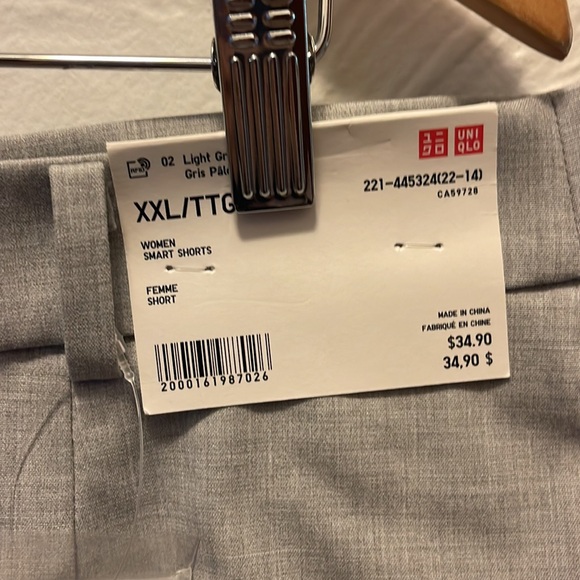 NWT Uniqlo women’s shorts XXL - Picture 3 of 3